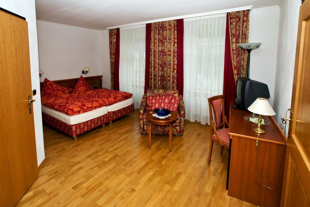 Moselland Hotel im Enderttal Zum Onkel Willi Cochem Zimmer foto