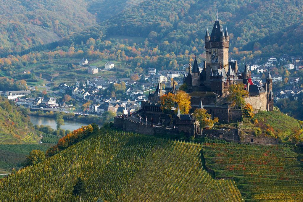 Moselland Hotel im Enderttal Zum Onkel Willi Cochem Exterior foto